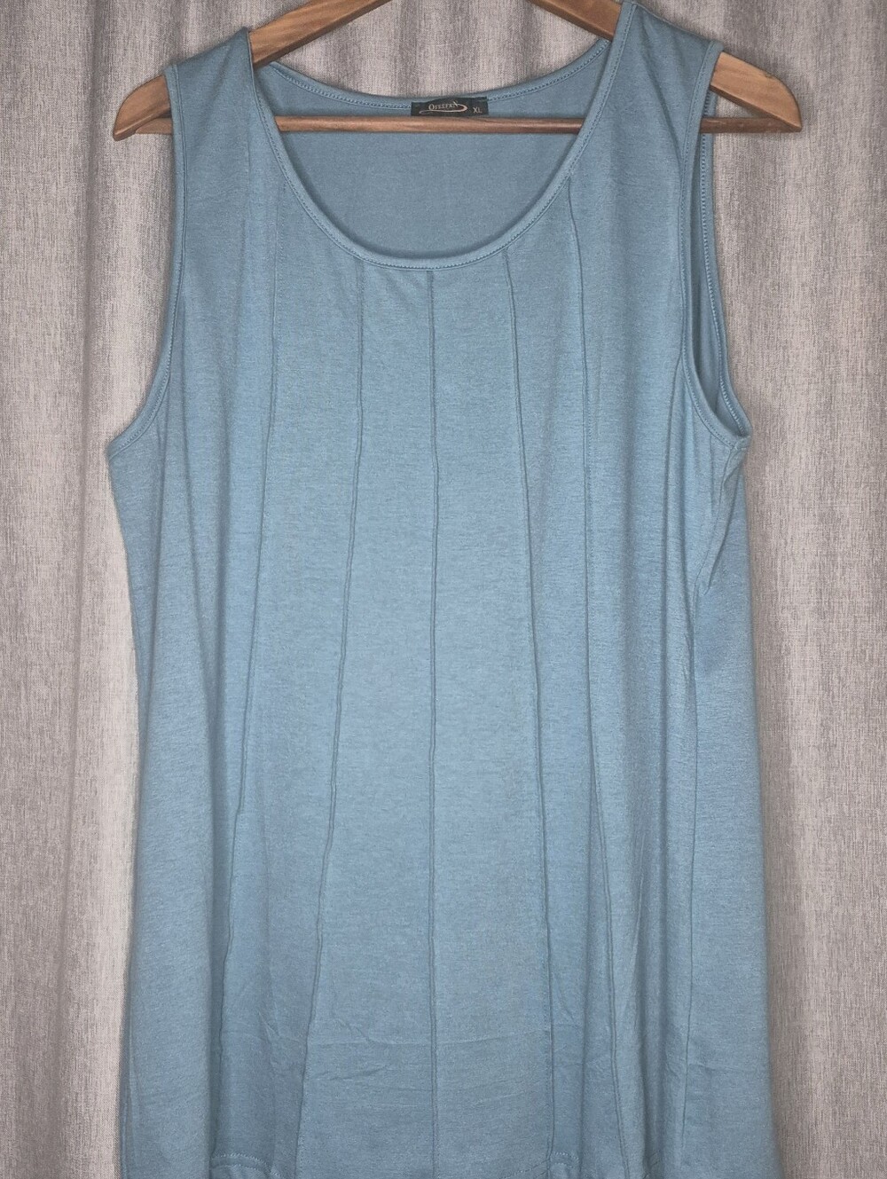 Light Blue Scoop Neck Sleeveless Tank